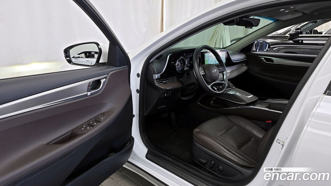 Hyundai Grandeur 2022