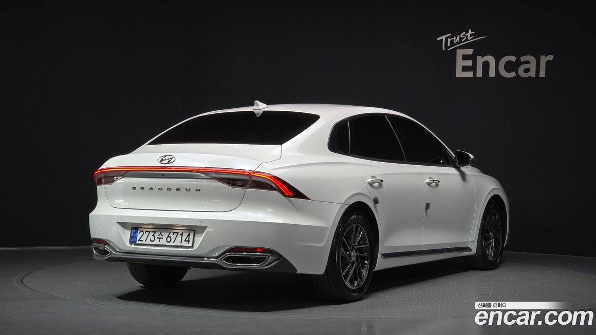 Hyundai Grandeur 2022