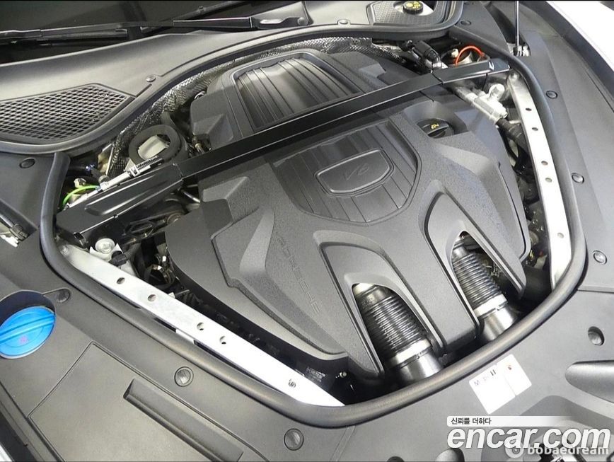 Porsche Panamera 2022