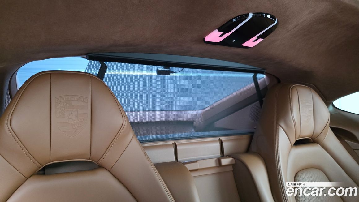 Porsche Panamera 2023