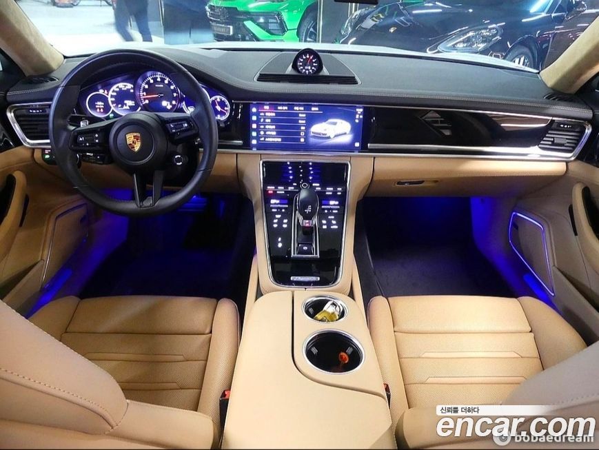 Porsche Panamera 2022