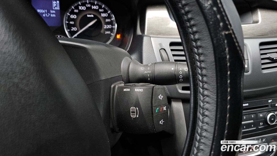 Renault-KoreaSamsung SM5  2013