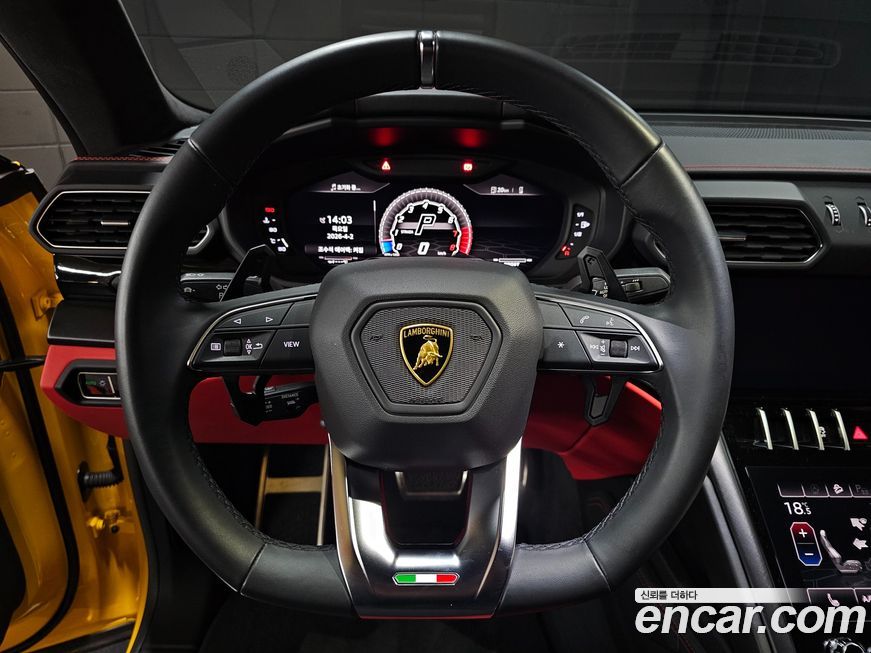 Lamborghini Urus 2021