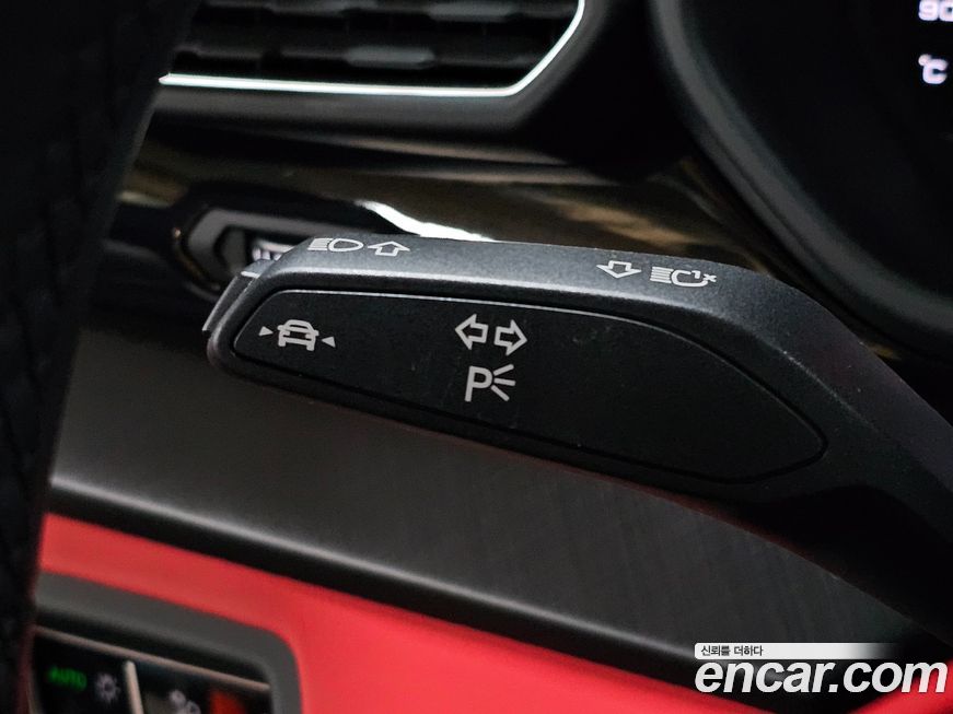 Lamborghini Urus 2021