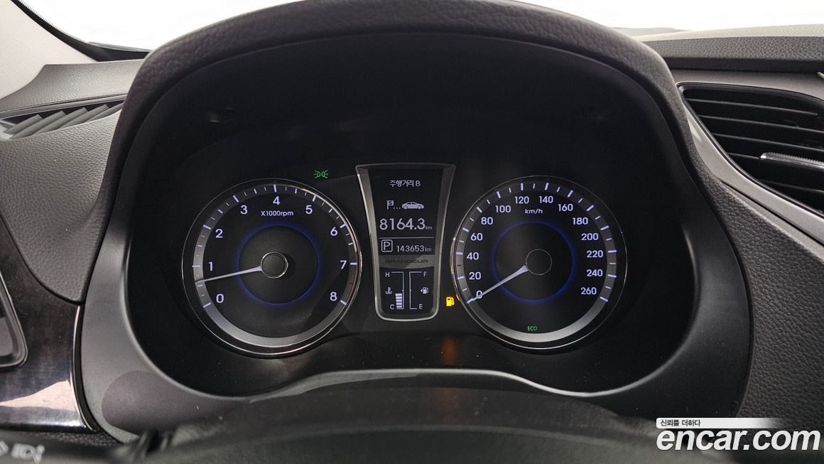 Hyundai Grandeur 2012