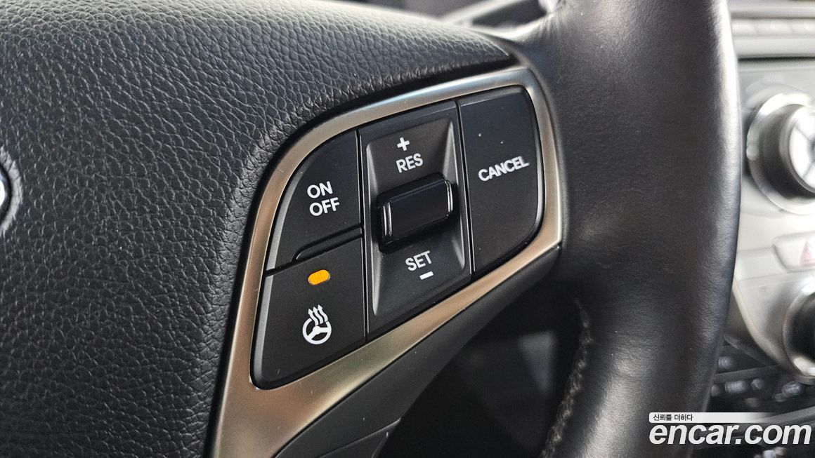 Hyundai Grandeur 2012