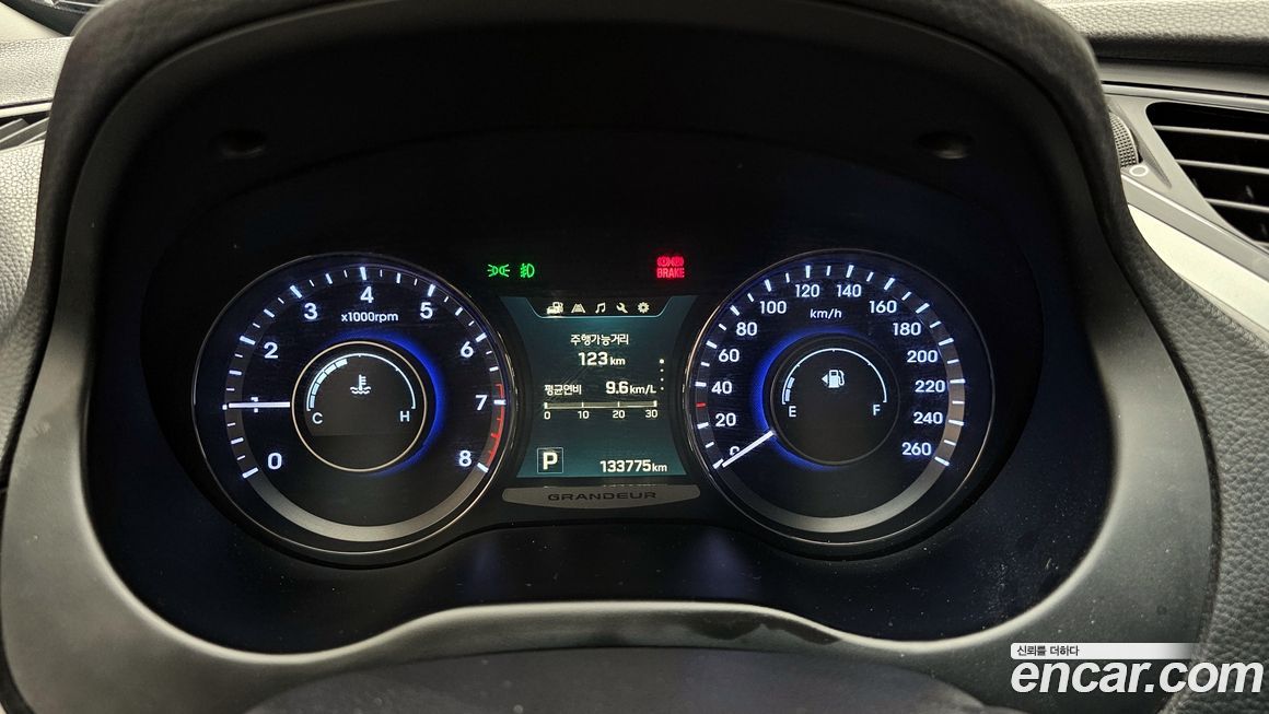 Hyundai Grandeur 2015