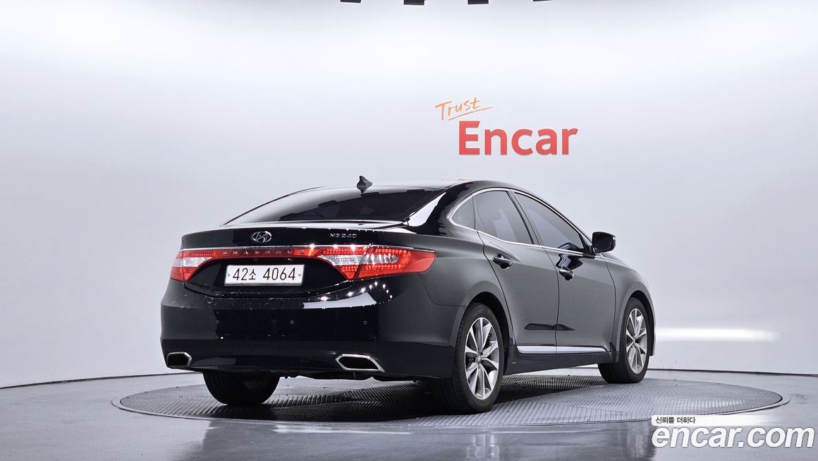 Hyundai Grandeur 2015