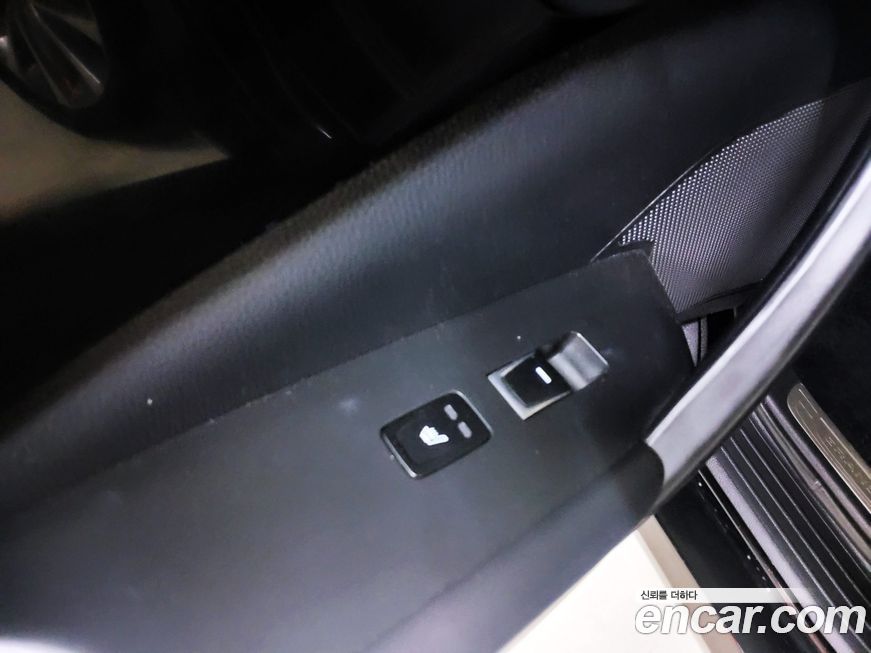 Hyundai Grandeur 2015