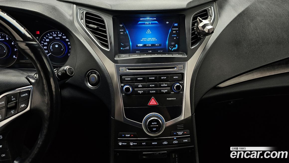 Hyundai Grandeur 2015