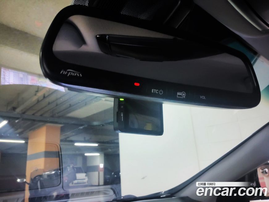 Hyundai Grandeur 2015