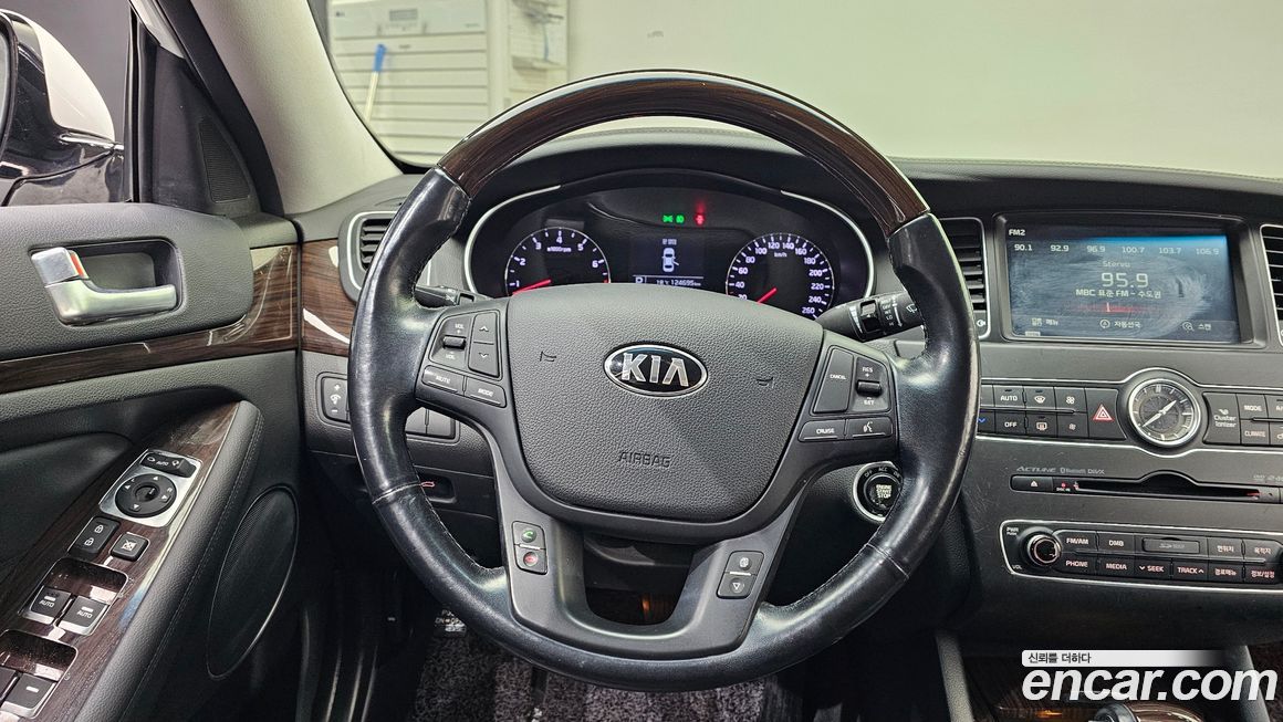 Kia K7 2015