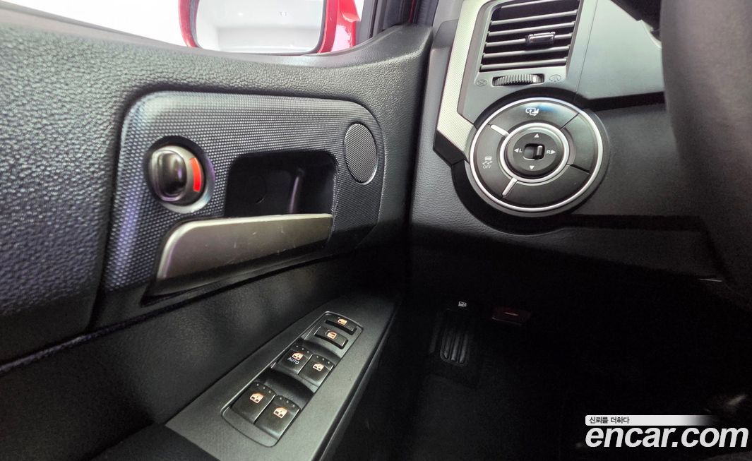 KG_Mobility_Ssangyong KORANDO 2014