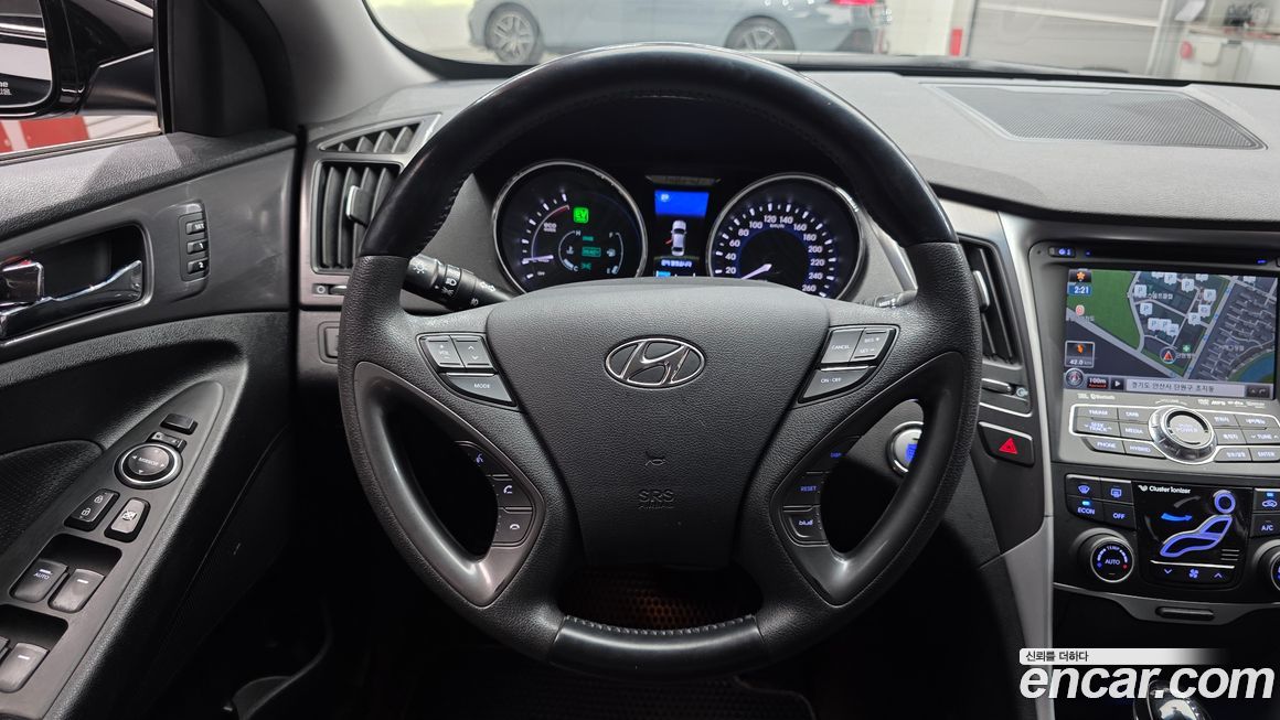 Hyundai Sonata 2012