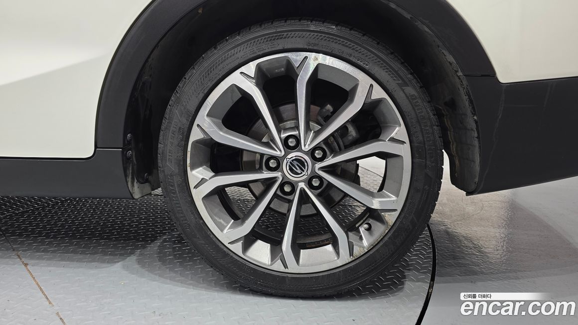 KG_Mobility_Ssangyong TIBOLI 2017