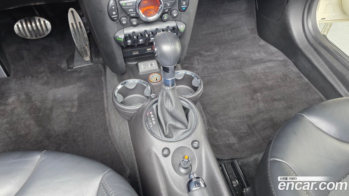 Mini Cooper Convertible 2014