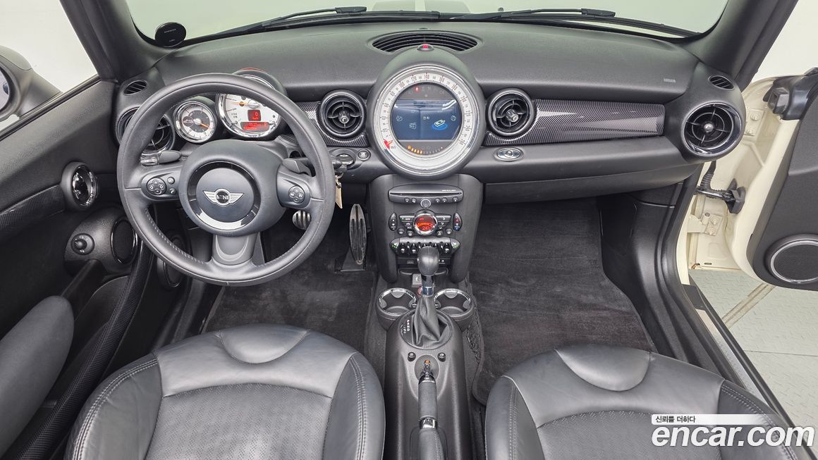 Mini Cooper Convertible 2014