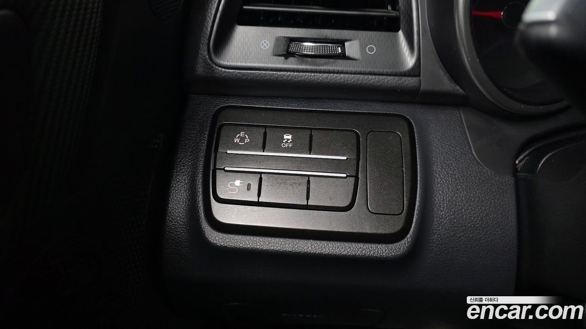 KG_Mobility_Ssangyong TIBOLI 2017