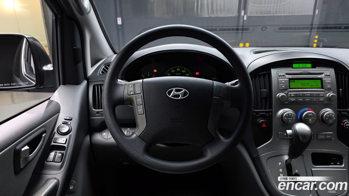Hyundai Starex 2014