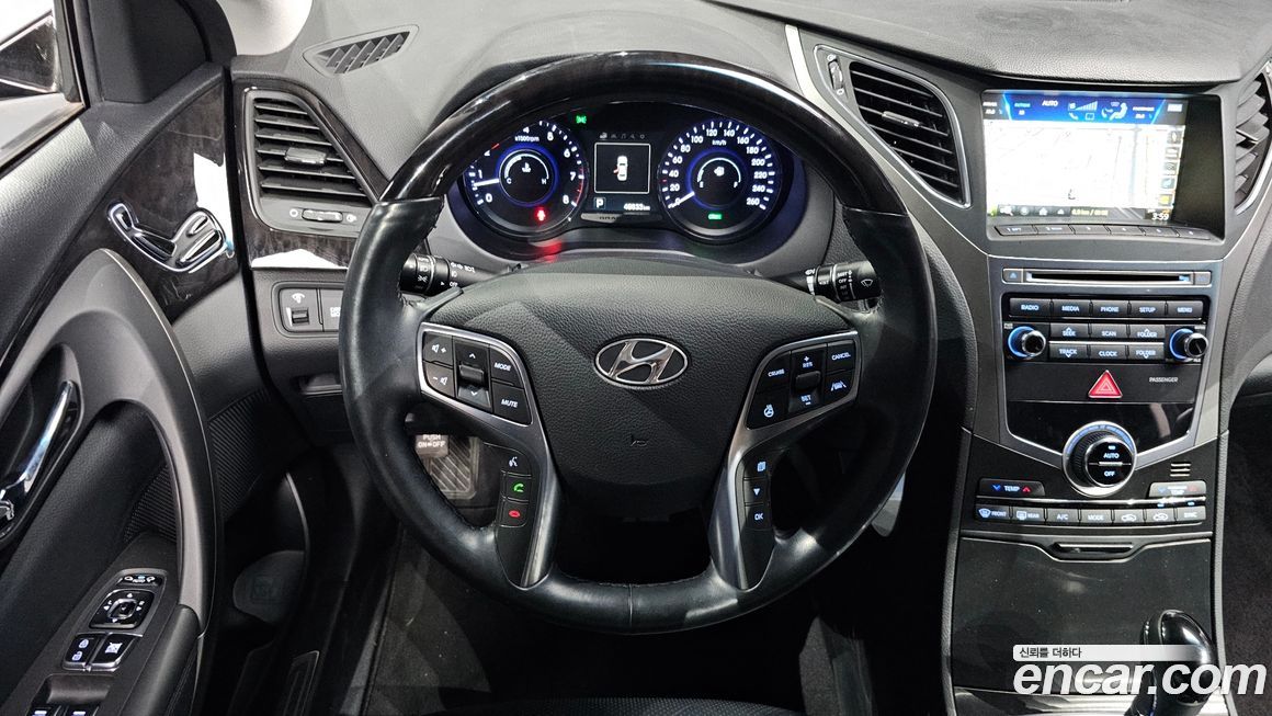 Hyundai Grandeur 2015