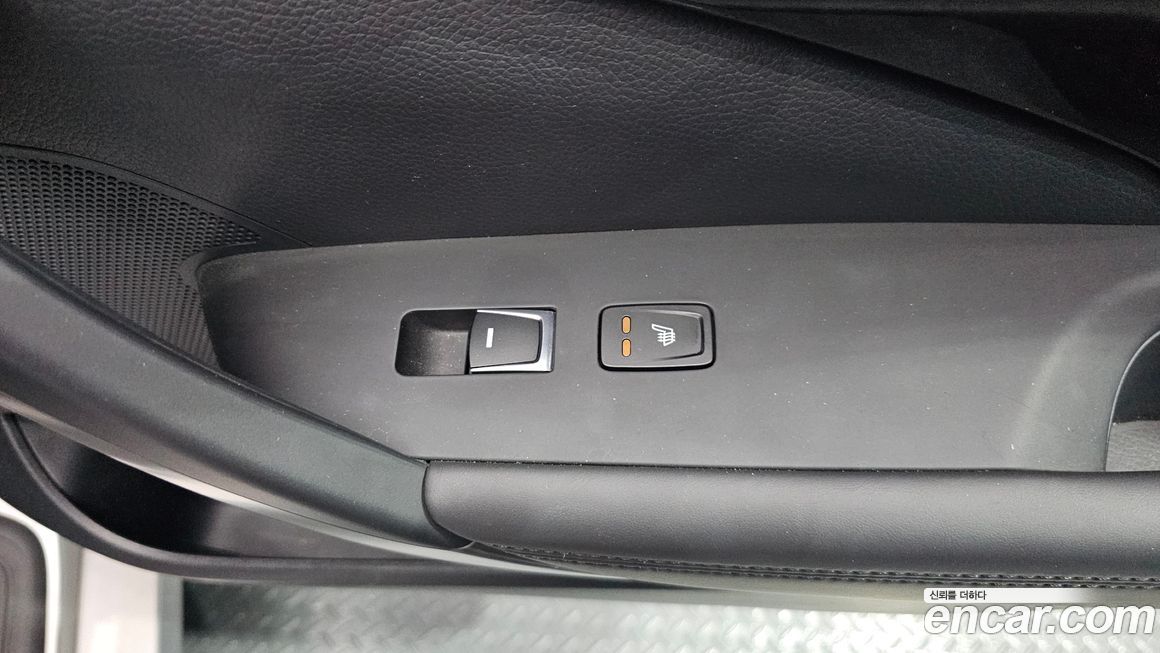 Hyundai Grandeur 2015