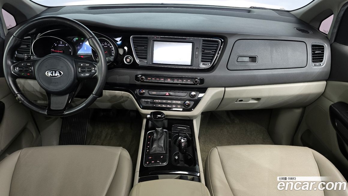 Kia Canival 2015