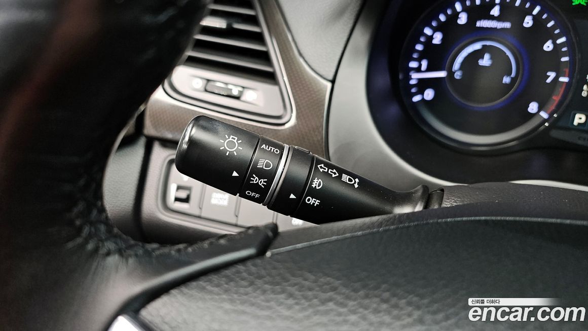 Hyundai Grandeur 2016