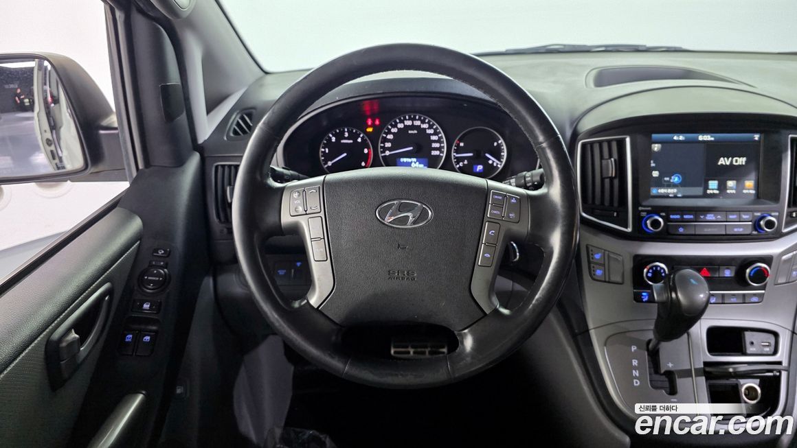 Hyundai Starex 2019