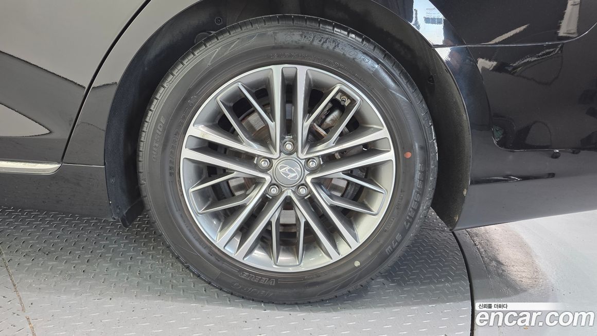 Hyundai Grandeur 2017