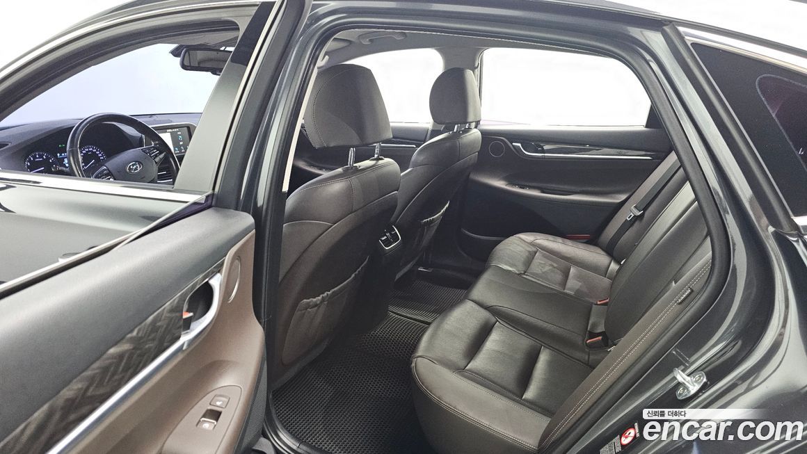 Hyundai Grandeur 2017