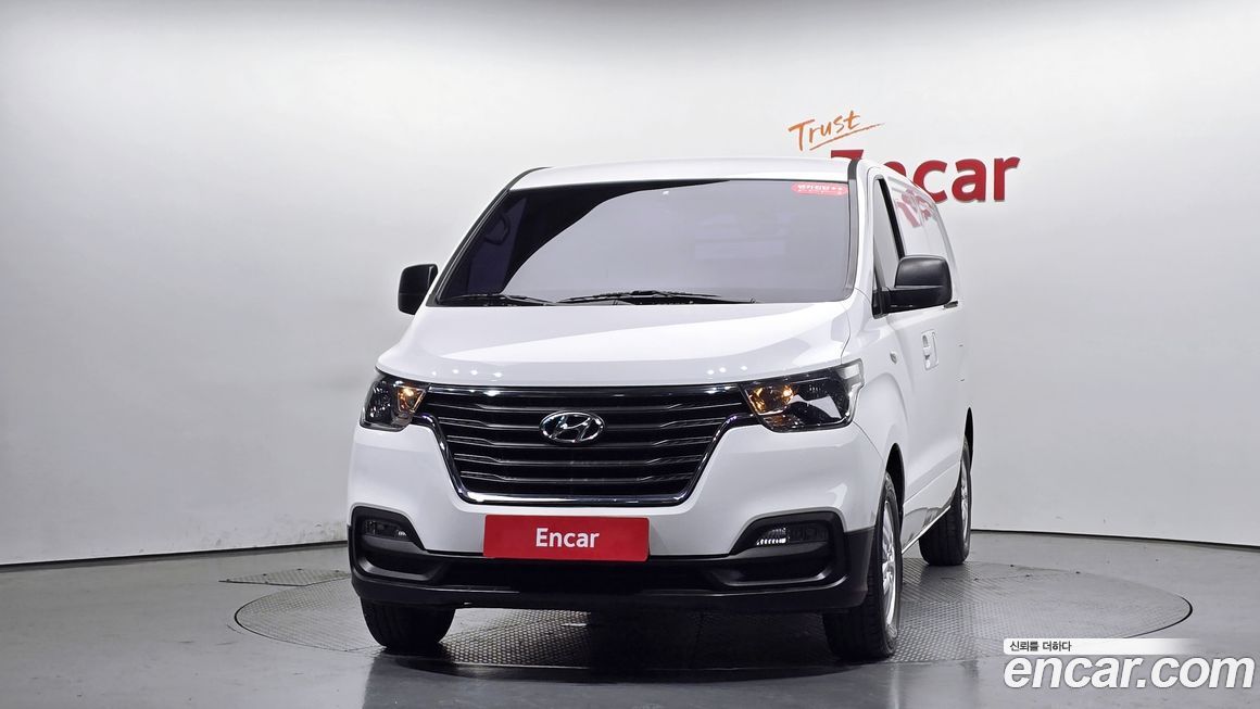 Hyundai Starex 2018