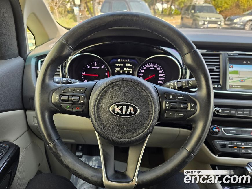 Kia Canival 2017