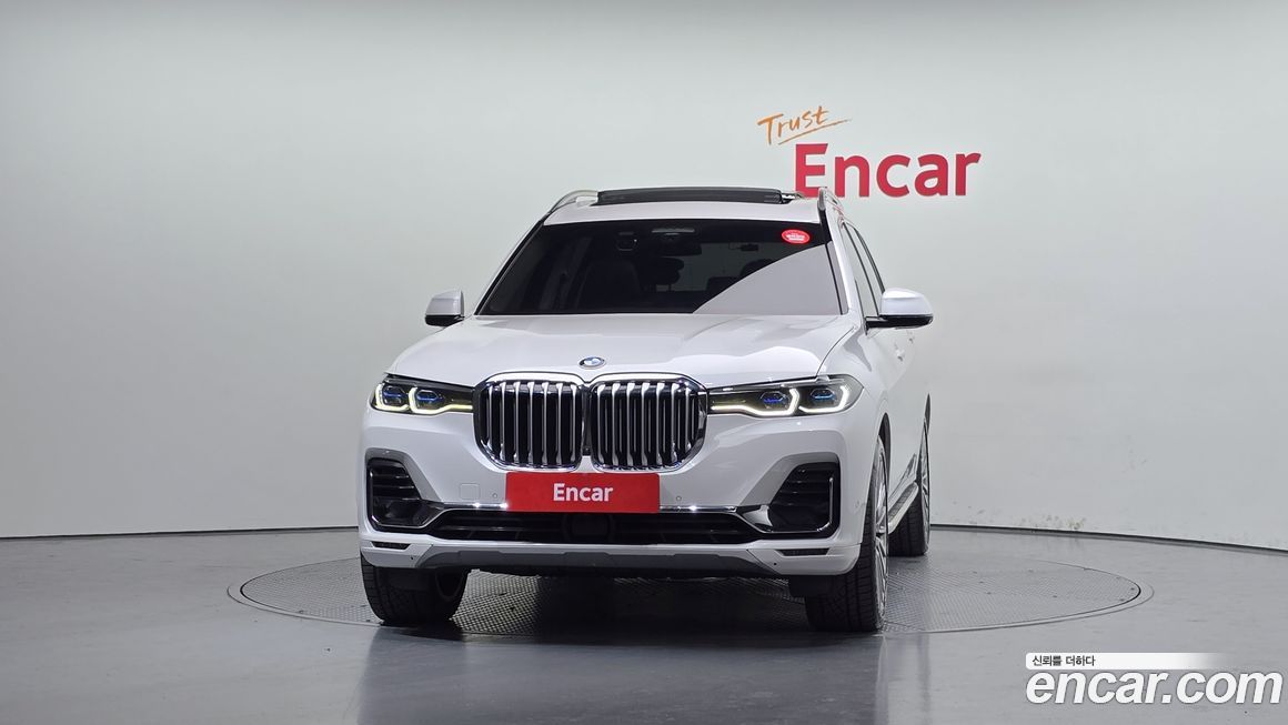 BMW X7 2021