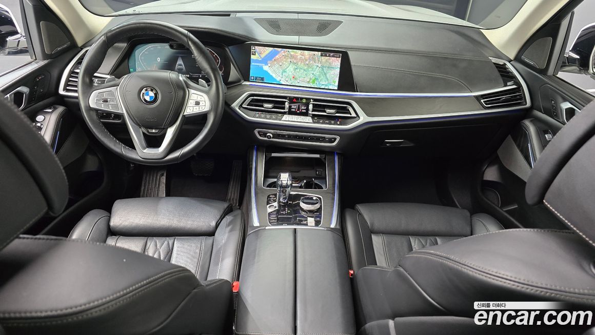 BMW X7 2021