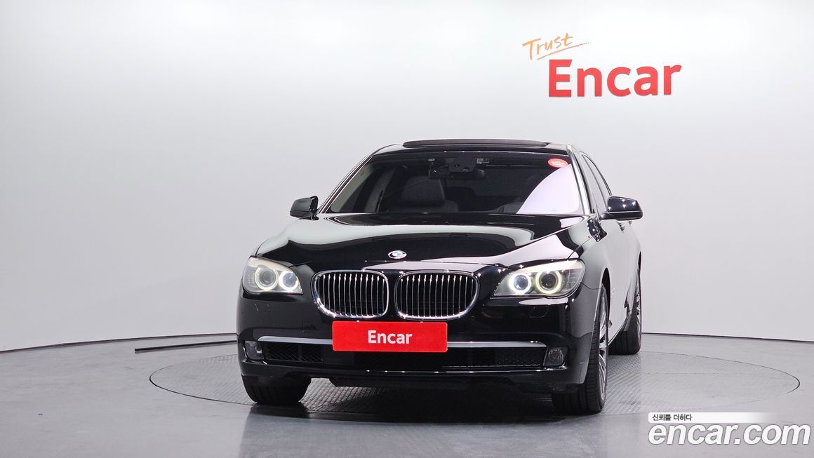 BMW 7-Series 2012