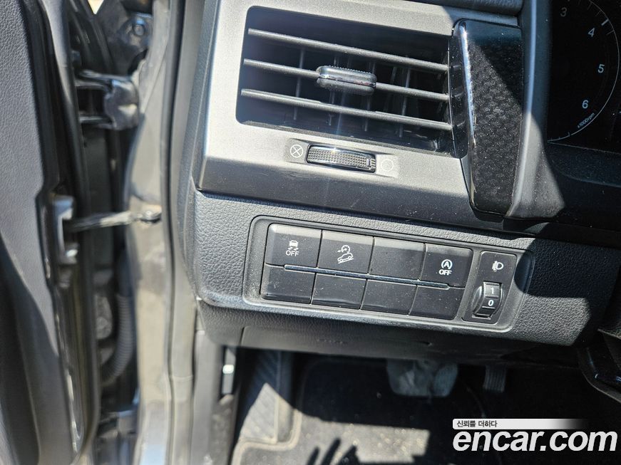 KG_Mobility_Ssangyong Rexton 2022