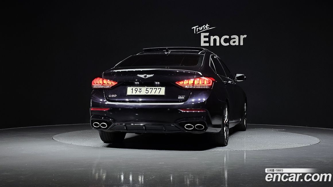 Hyundai Genesis 2014