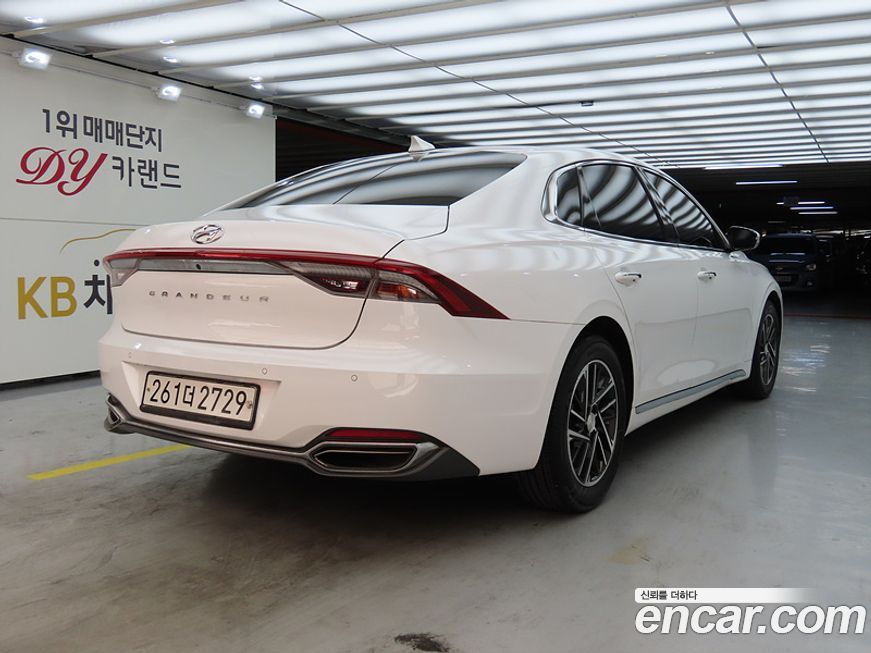 Hyundai Grandeur 2020