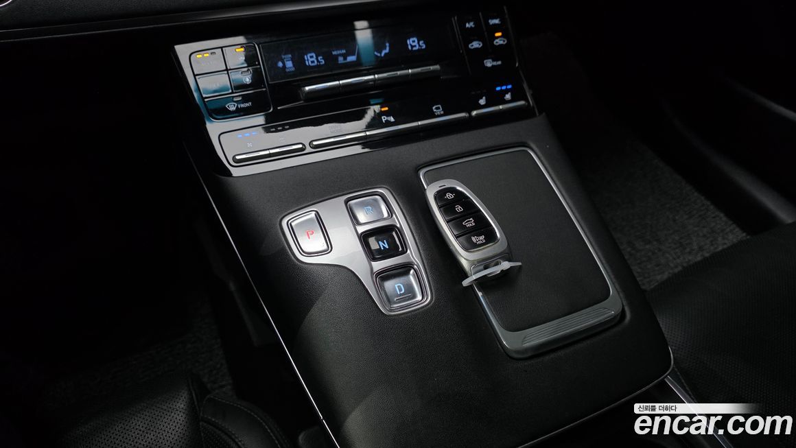 Hyundai Grandeur 2020