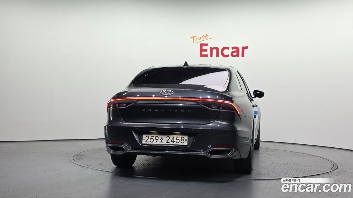 Hyundai Grandeur 2020