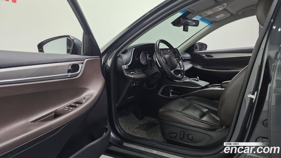 Hyundai Grandeur 2020