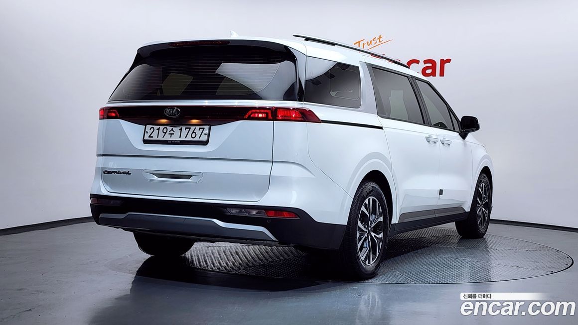 Kia Canival 2021