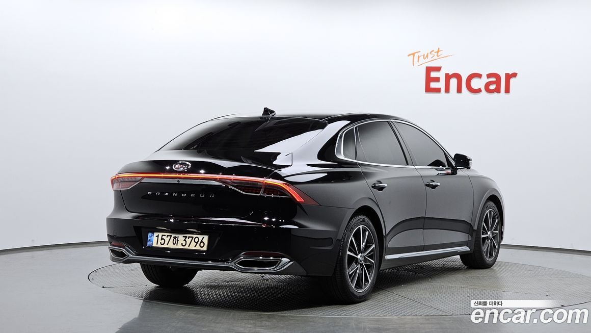 Hyundai Grandeur 2021