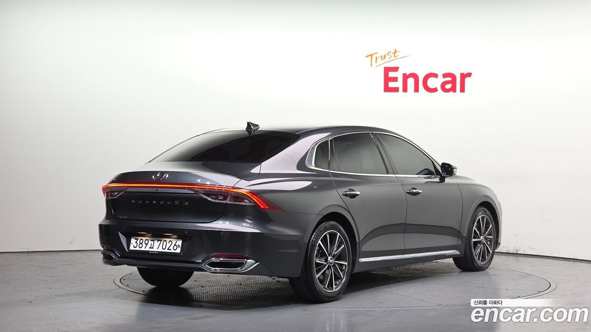 Hyundai Grandeur 2021