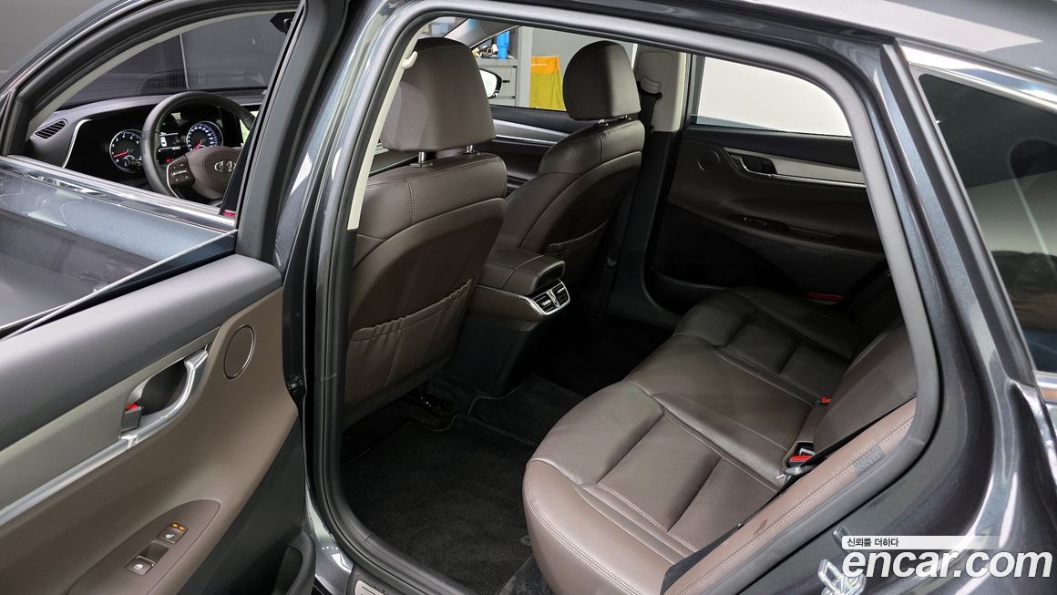 Hyundai Grandeur 2021