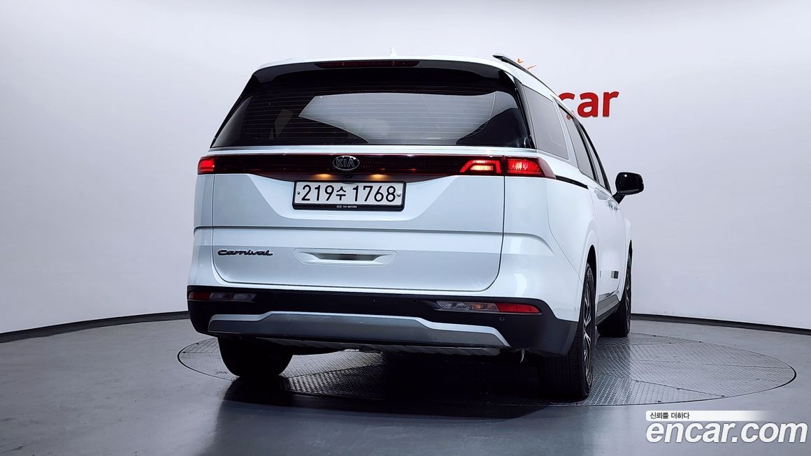 Kia Canival 2021