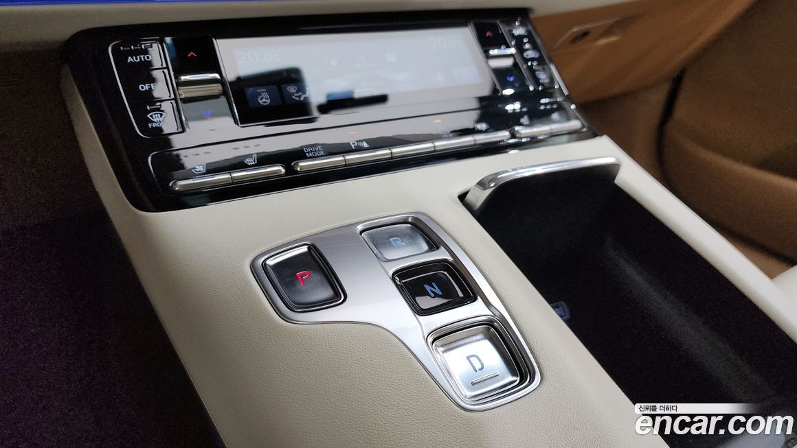 Hyundai Grandeur 2020