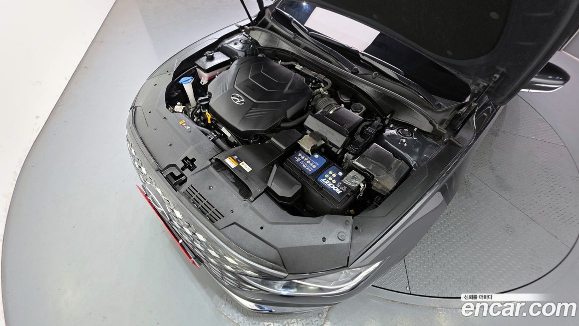 Hyundai Grandeur 2021