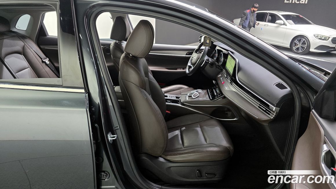 Hyundai Grandeur 2021