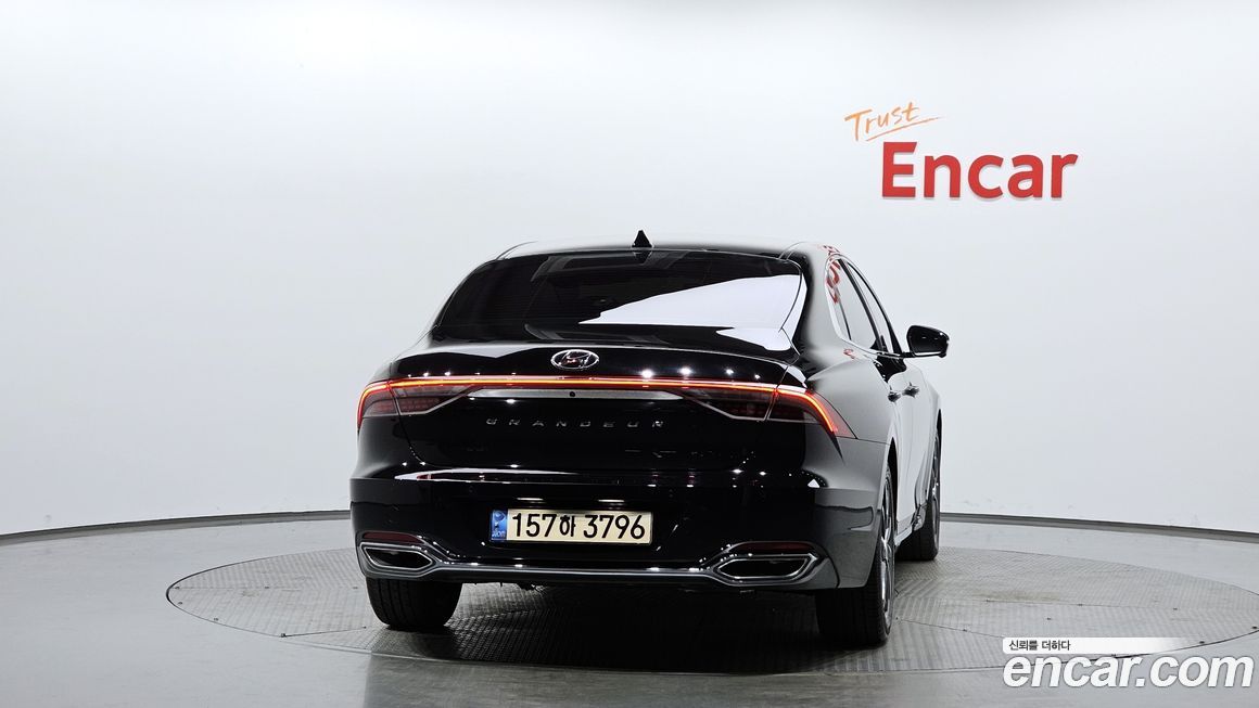 Hyundai Grandeur 2021